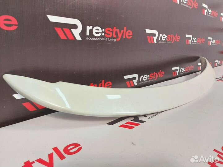 Спойлер Toyota Vitz 130 Белый Перламутр