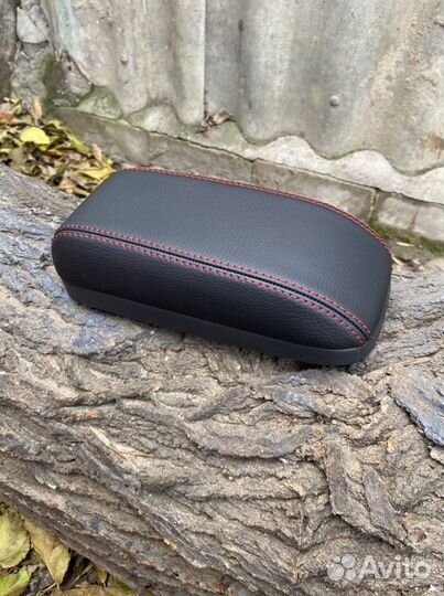 Обшивка подлокотника Приора 2