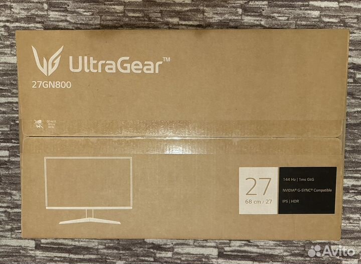 Монитор LG UltraGear 27GN800-B черный