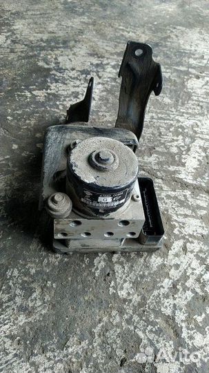 Блок ABS Nissan Murano (Z50) 2004-2008