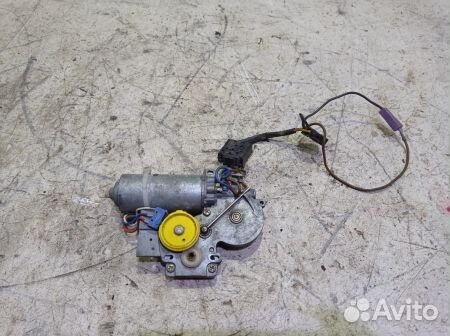 Моторчик люка Пежо 405