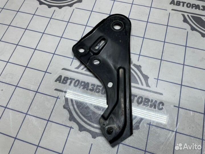 Кронштейн Mazda Mazda3 BL Z6 2012