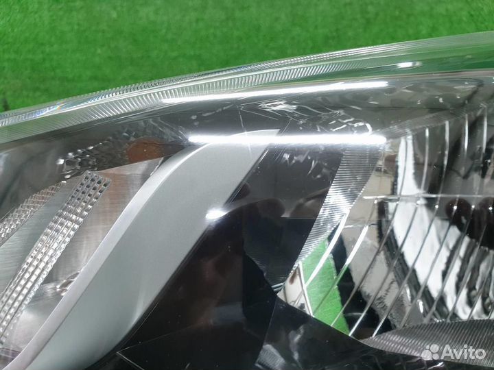 Фара левая Kia Rio