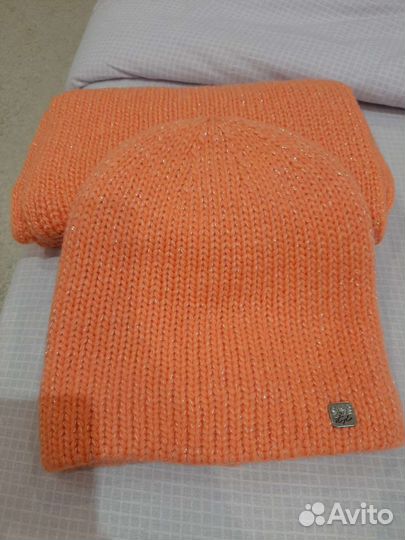 Шапка женская