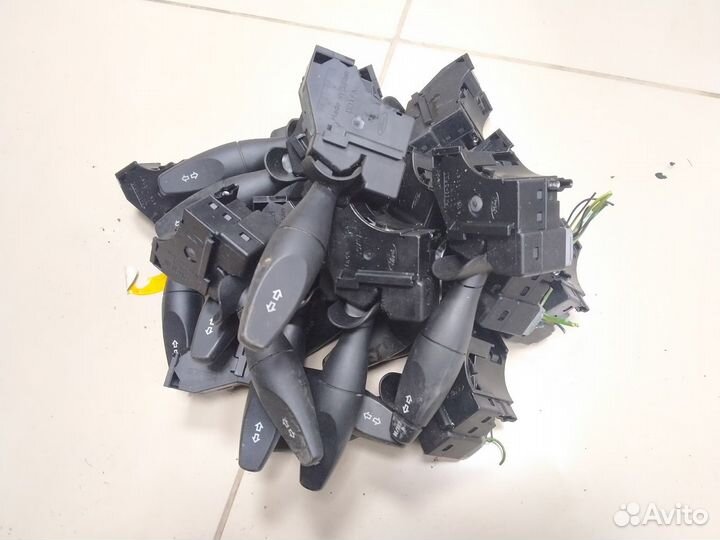 Переключатель поворотов Форд Фокус 1/Фьюжен/Фиеста