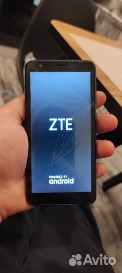 ZTE Blade L8, 32 ГБ
