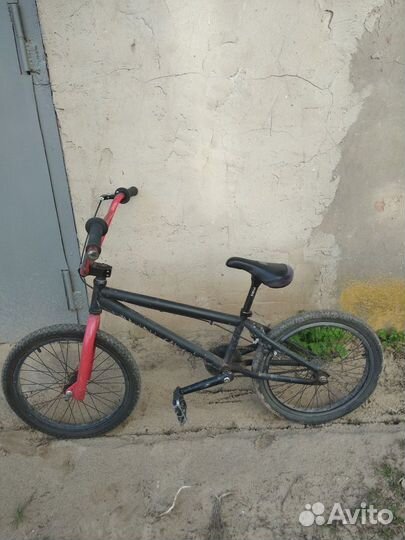 Трюковой велосипед bmx