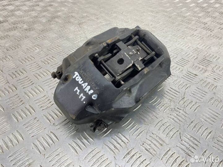 Суппорт тормозной передний правый Volkswagen