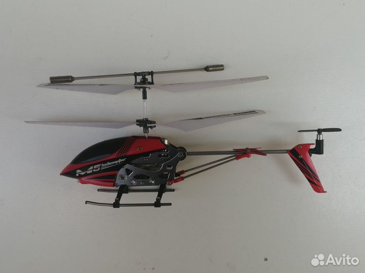Вертолет на радиоуправлении, на запчасти, рабочий
