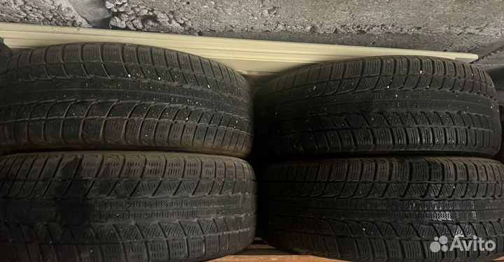 Triangle Trin PS01 215/55 R17 204V