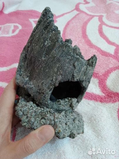 Грот в аквариум