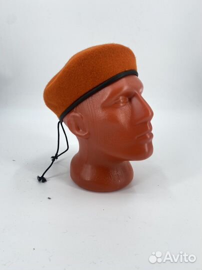 Берет фетровый бесшовный