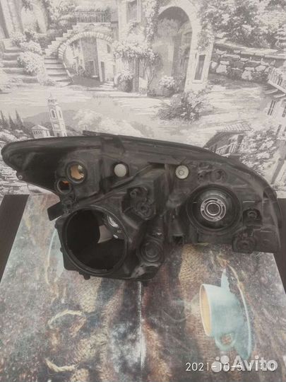 Лексус RX фара