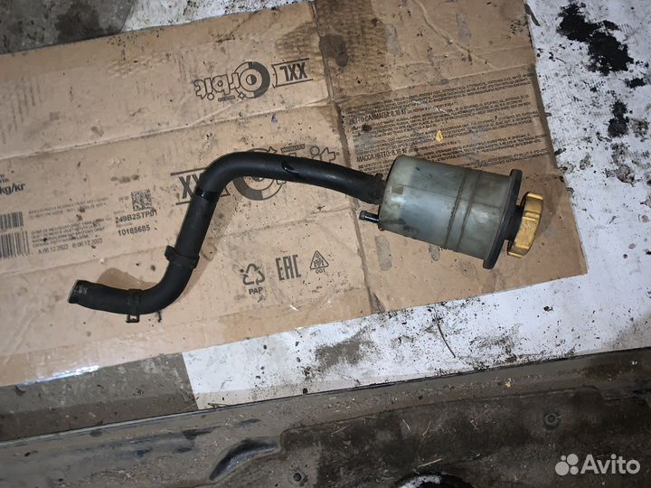 Бачок гидроусилителя Ford Transit FA 2000-2006