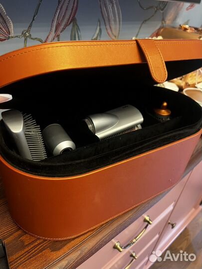 Стайлер dyson