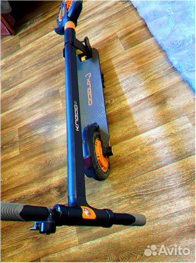 Электросамокат kugoo