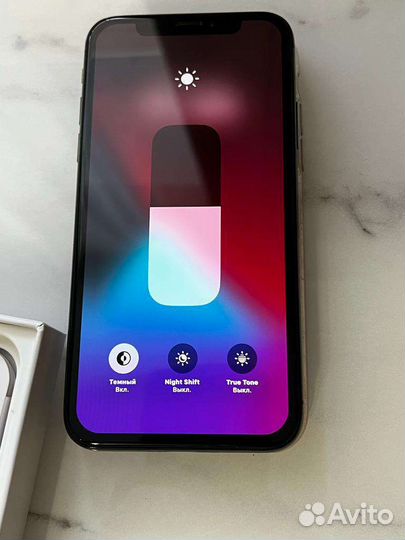Телефон iPhone x