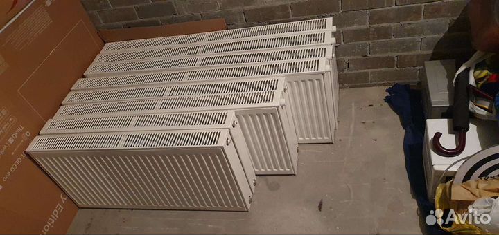 Радиатор отопления боковое подключение сталь белый