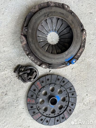 Корзина сцепление на mercedes W202 комплект