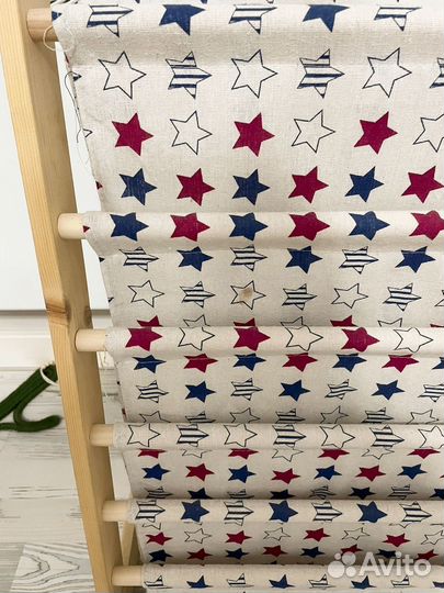 Книжная полка напольная монтессори