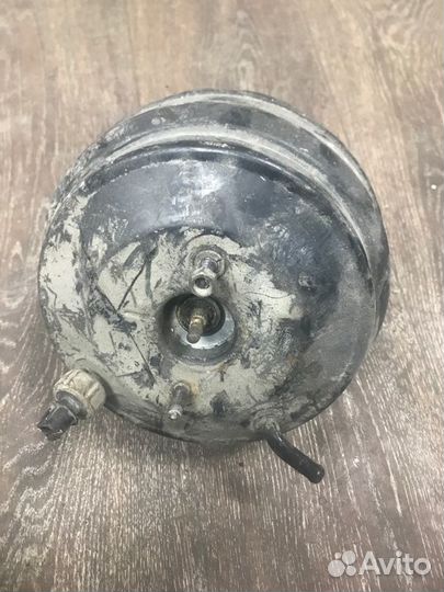 Вакуумный усилитель тормозов Mitsubishi Galant E52