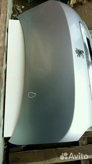 Крышка багажника Peogeot/Пежо 206 Седан