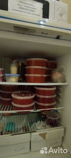 С Охотска свежая продукция красная рабка и икра. В