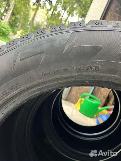 Pirelli Ice Zero 265/50 R20