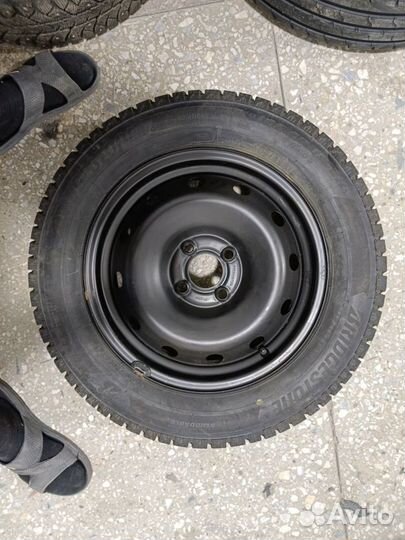 Колеса r 15 зимние 185 65 Bridgestone ice cruiser