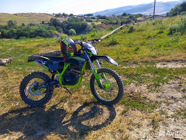 Мотоцикл эндуро