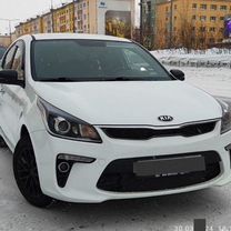 Kia Rio 1.6 AT, 2020, 41 300 км, с пробегом, цена 1 850 000 руб.