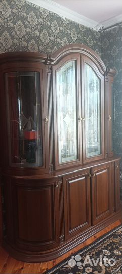 Буфеты и серванты бу