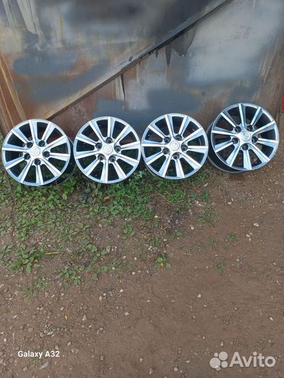 Диски r18 на lc200