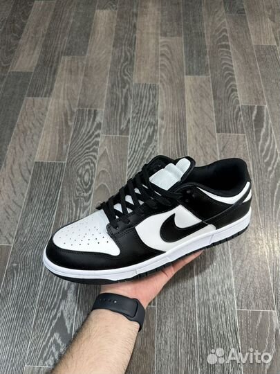 Nike sb dunk low великаны