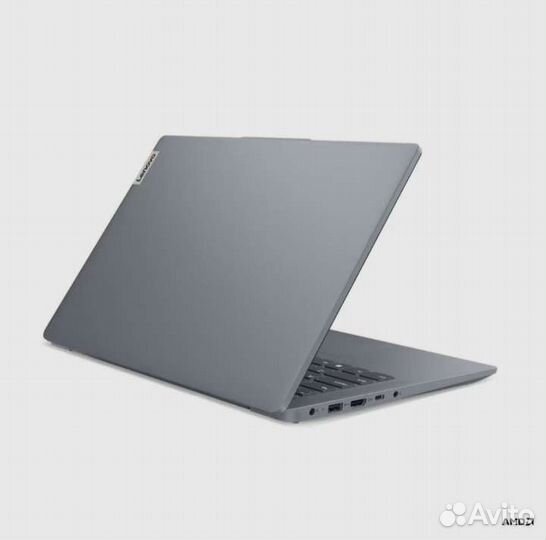 Lenovo IdeaPad slim 3 Athlon Gold 7220U 256SSD 8GB