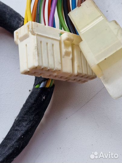 Блок кнопок сидения kdnbuj80008A