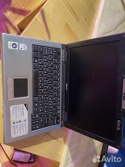 Acer travelmate 3045wtmi 12