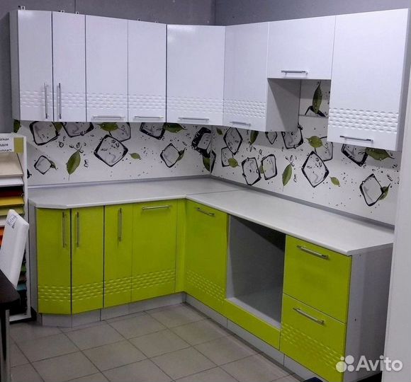 Кухня угловая