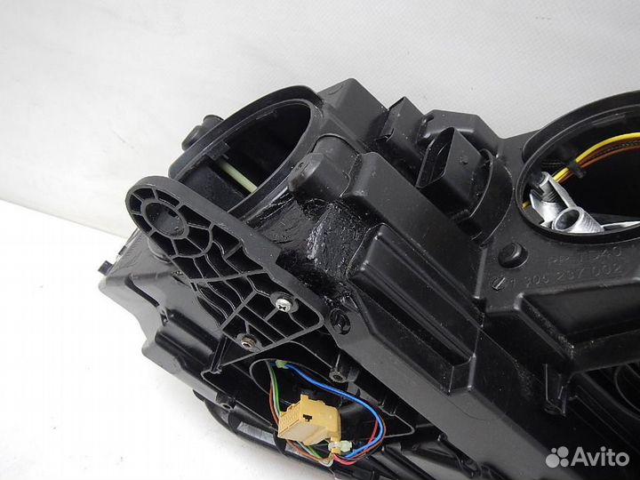 Фара левая Skoda Octavia