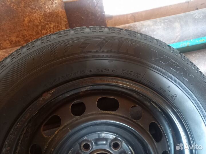 Bridgestone Blizzak VRX 195/65 R15 91Q