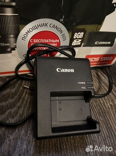 Зеркальный фотоаппарат canon eos1200d