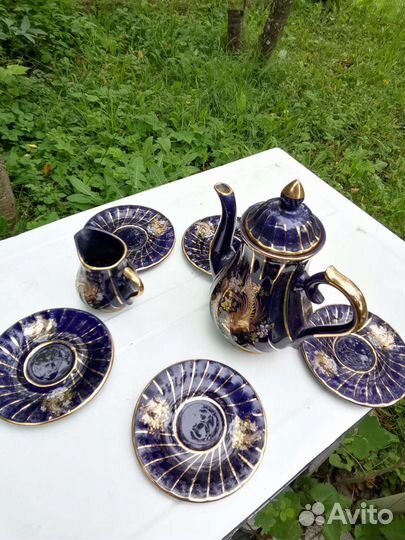 Сервиз кофейный и кружки