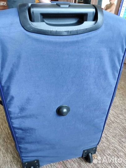 Дорожная сумка на колёсиках