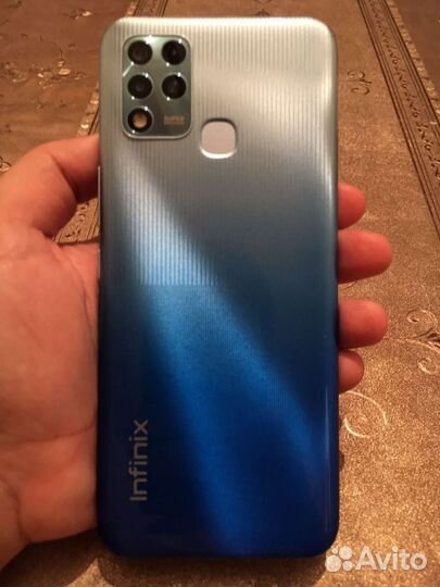 Телефон Infinix