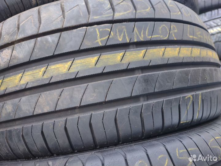 Dunlop Le Mans LM 704 235/40 R18 W