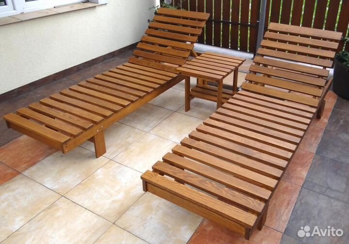 Шезлонги, лежаки, топчаны