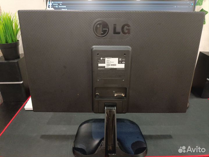 Монитор для компьютера