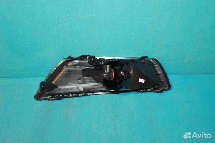 Фара противотуманная Ford Mondeo 4 2007-2010
