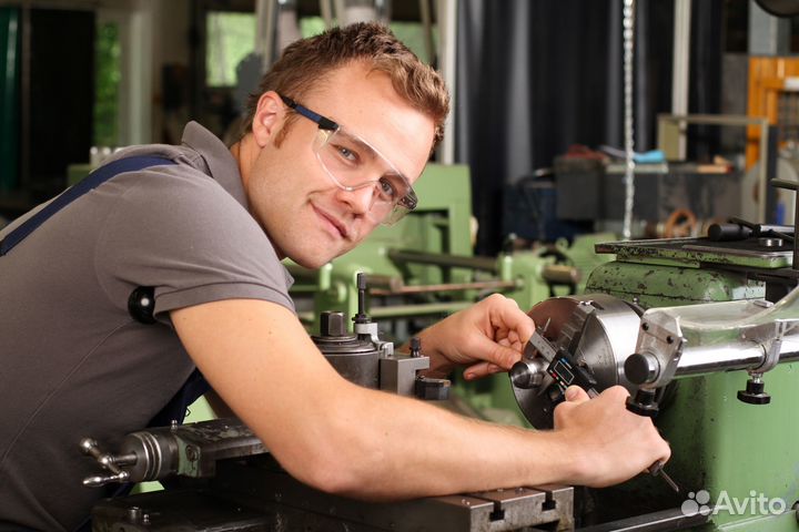 Токарь (работа вахтой Ростовкая область)
