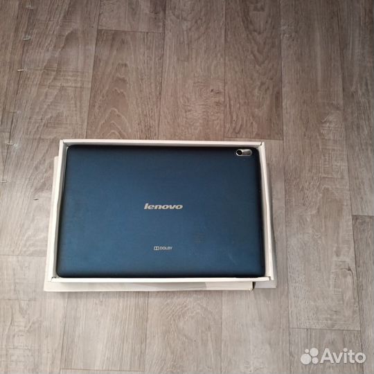 Планшет Lenovo tab A10